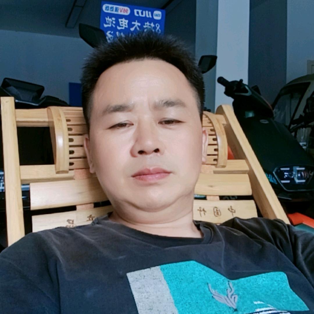 临湘南太路黑骑士，黑武士，小刀电动车