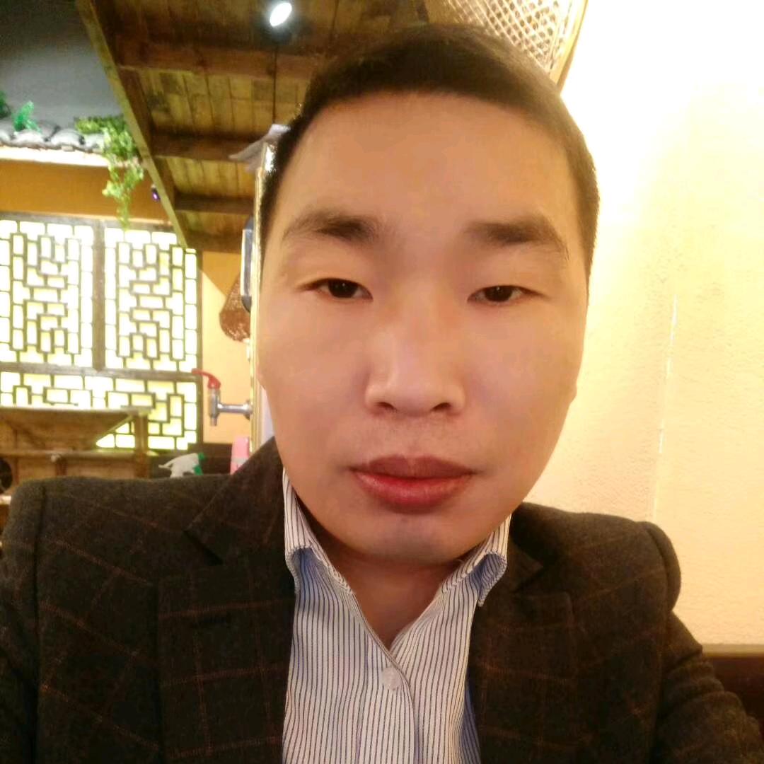 水中落叶
