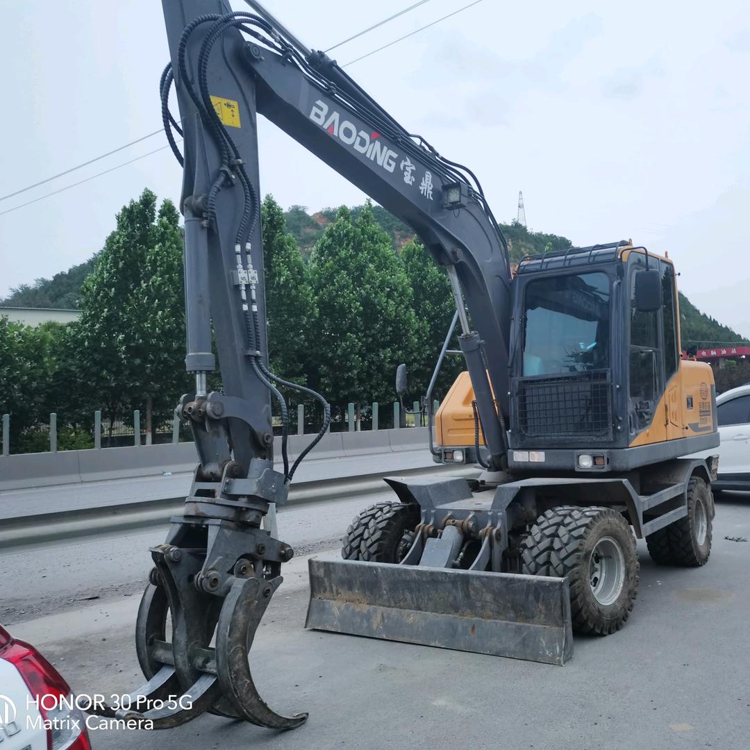 新密抓木机出租