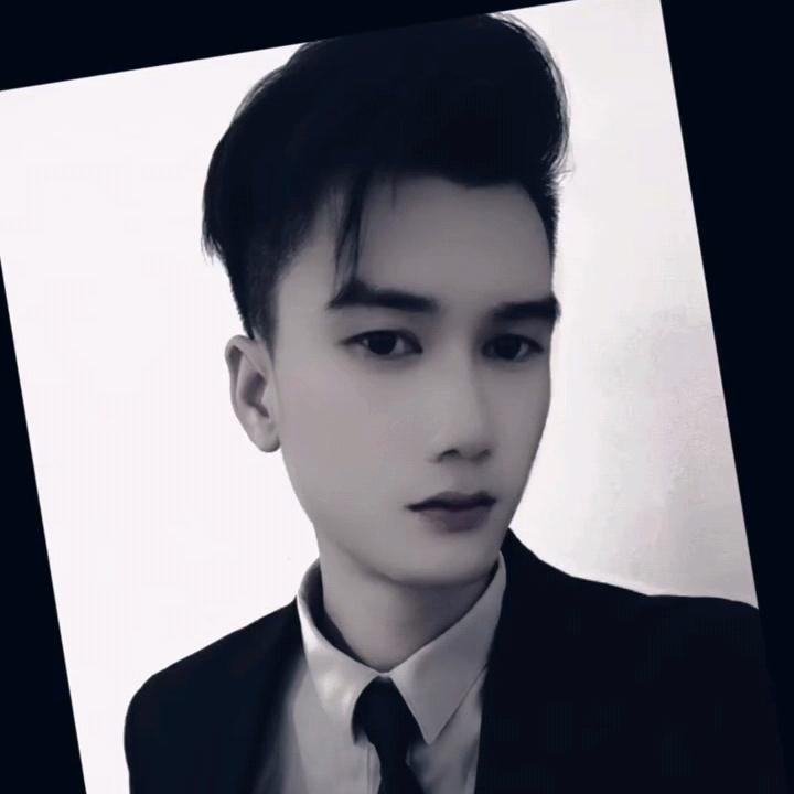 ♡ 她的背影♡