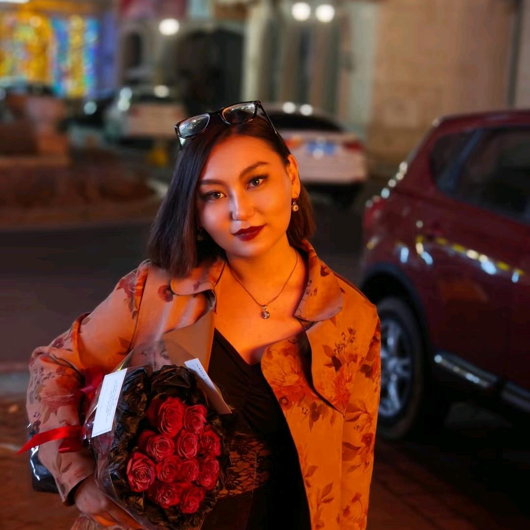 很懒的处女座♍