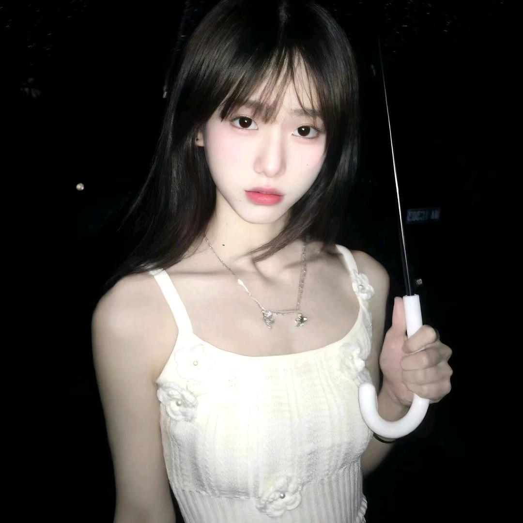 许晚姩👑