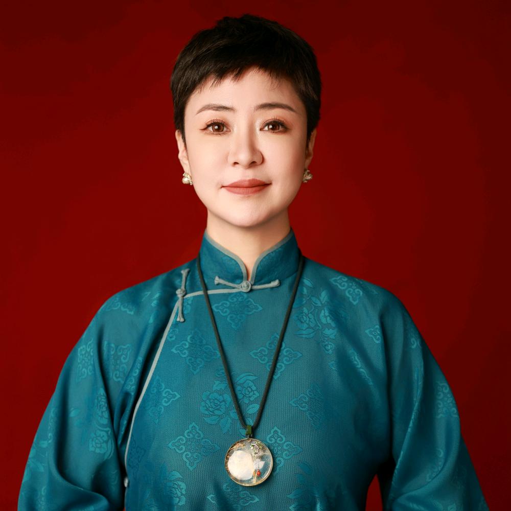 黄芸