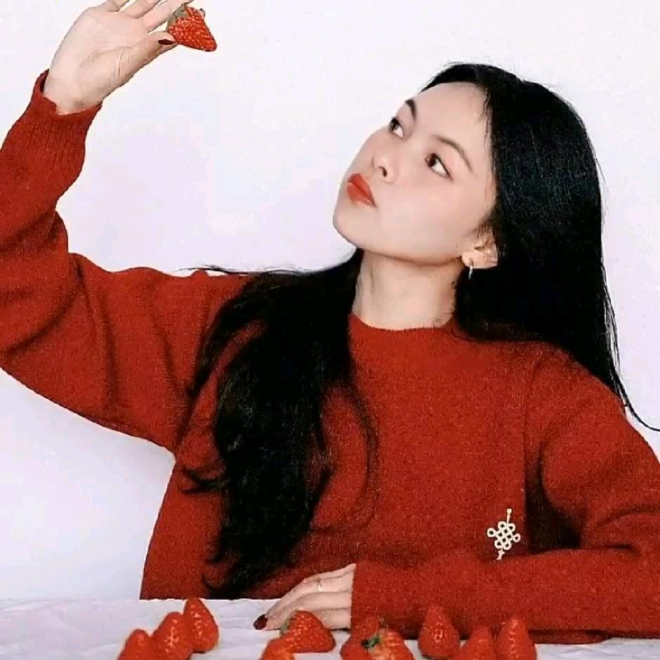 阳光下淡淡幸福小女人