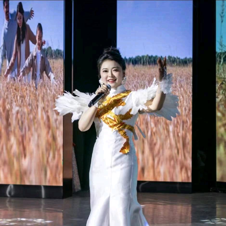 毕节小龙女