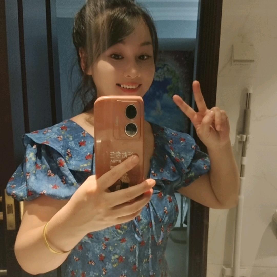 莉莉