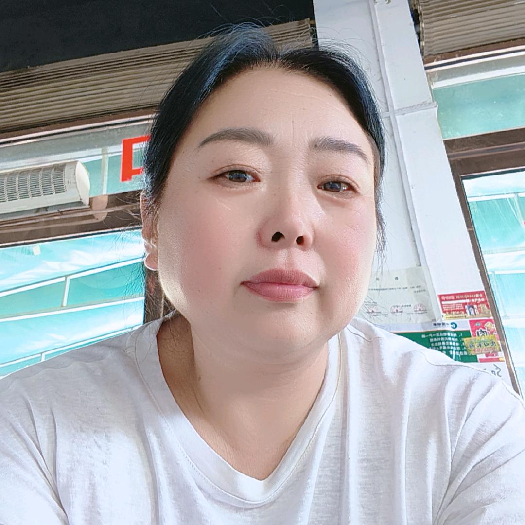 幸福的一家人。