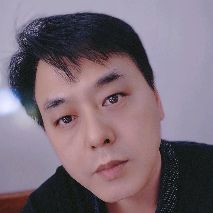 营老弟白酒推荐官-老贺