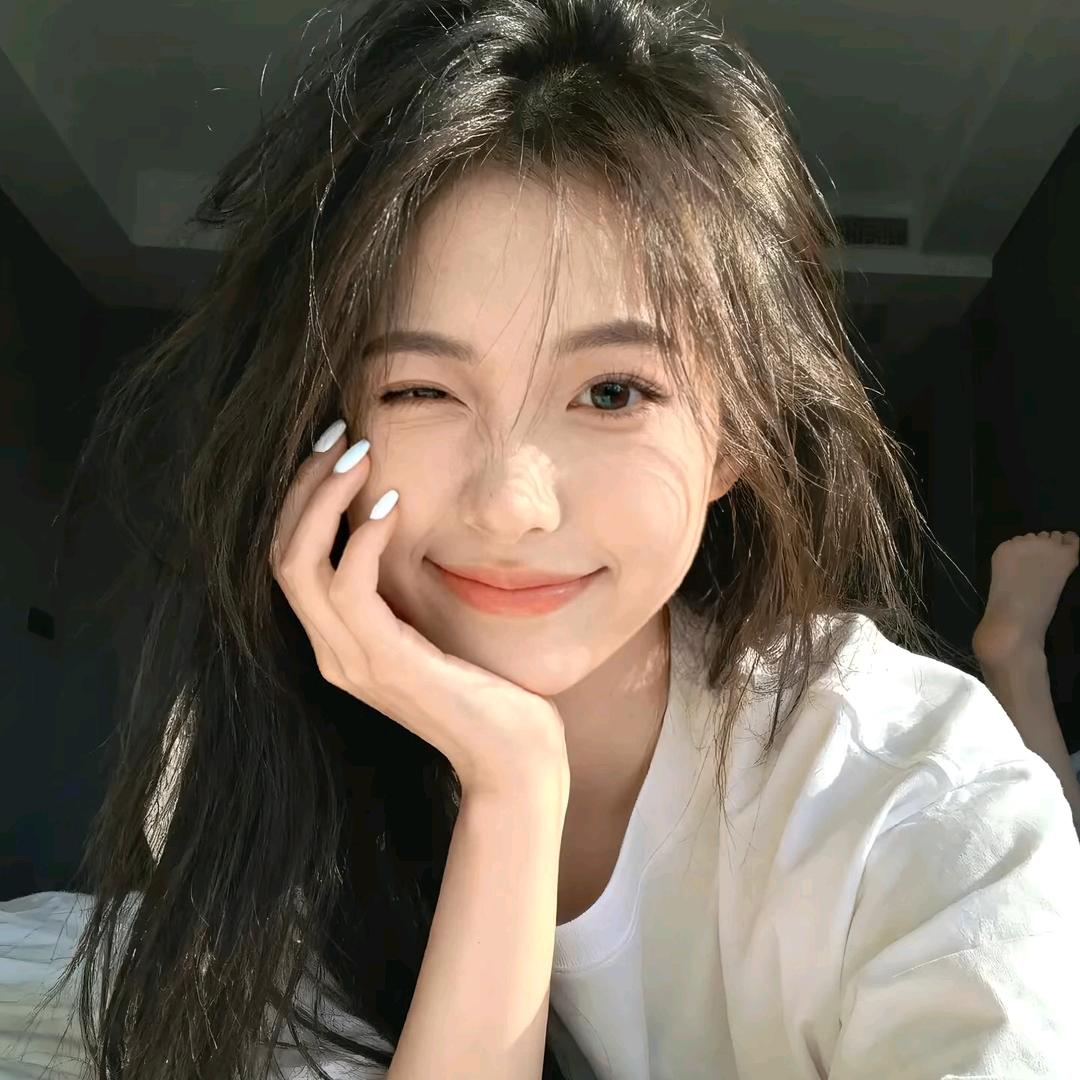 小少.