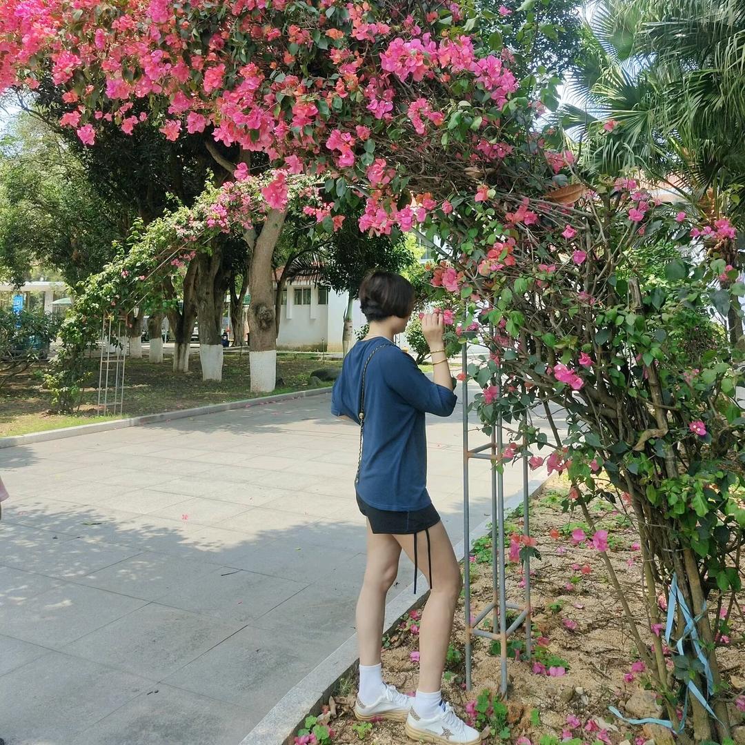 小小娥