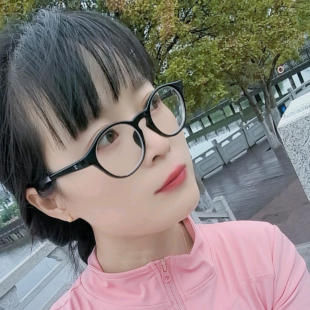 媛铱