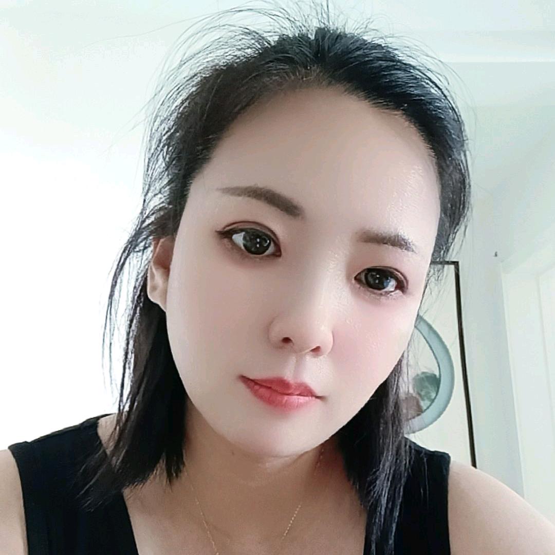 에이미 엄마가 정말 예쁩니다