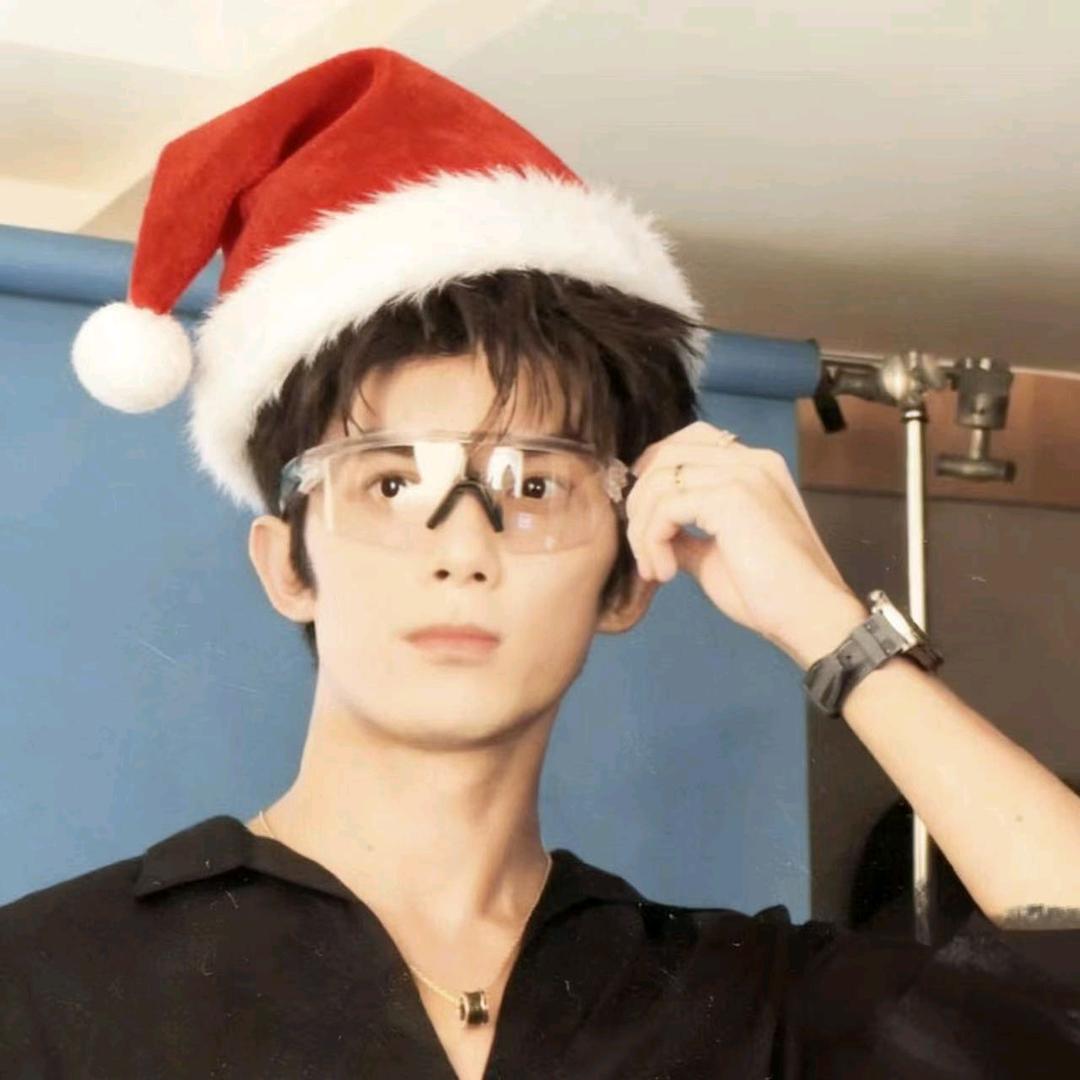 每天醒来第一件事就是睡觉