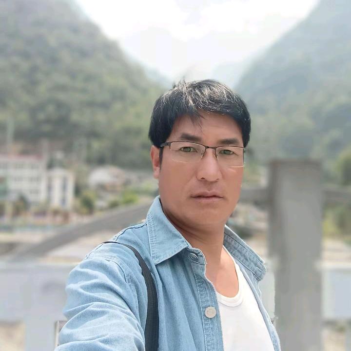 万水千山总是情