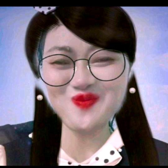湖北开心果单亲妈妈爱父母爱儿女，自己努力