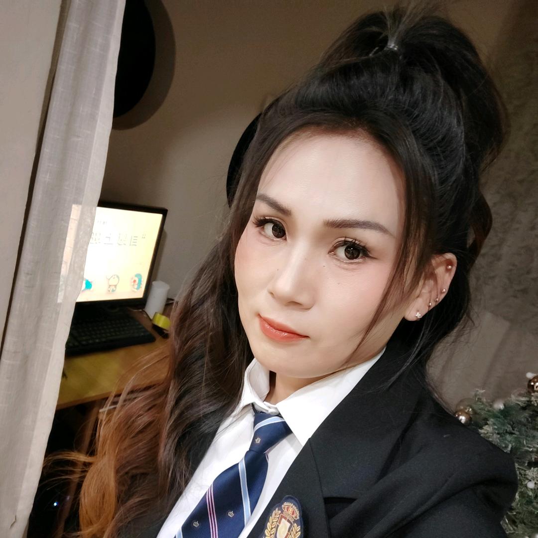 Miss玲玲