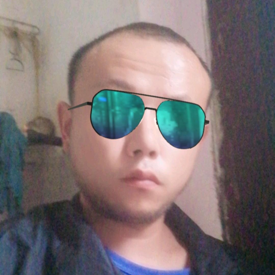 李俊