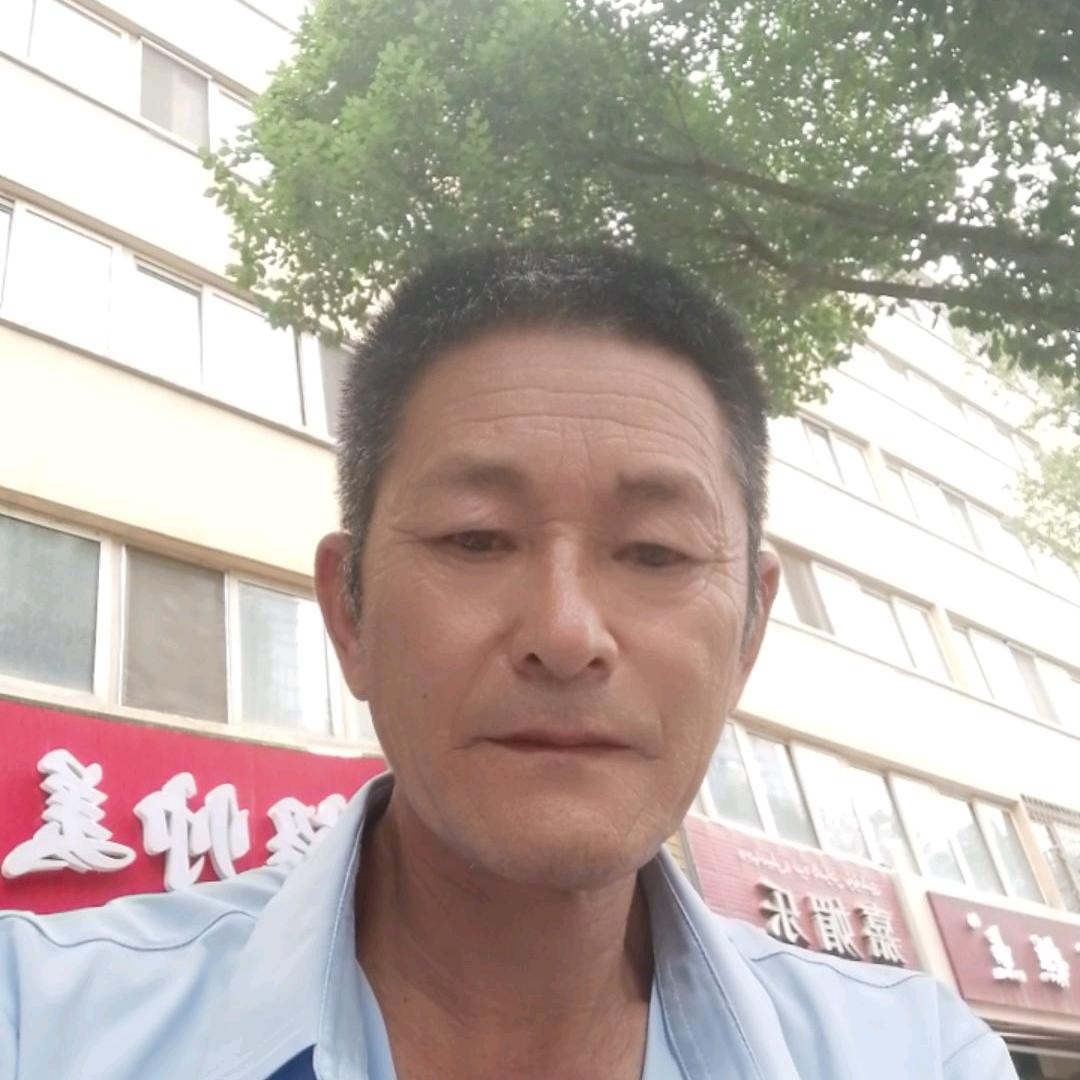 流浪在西域苏容举
