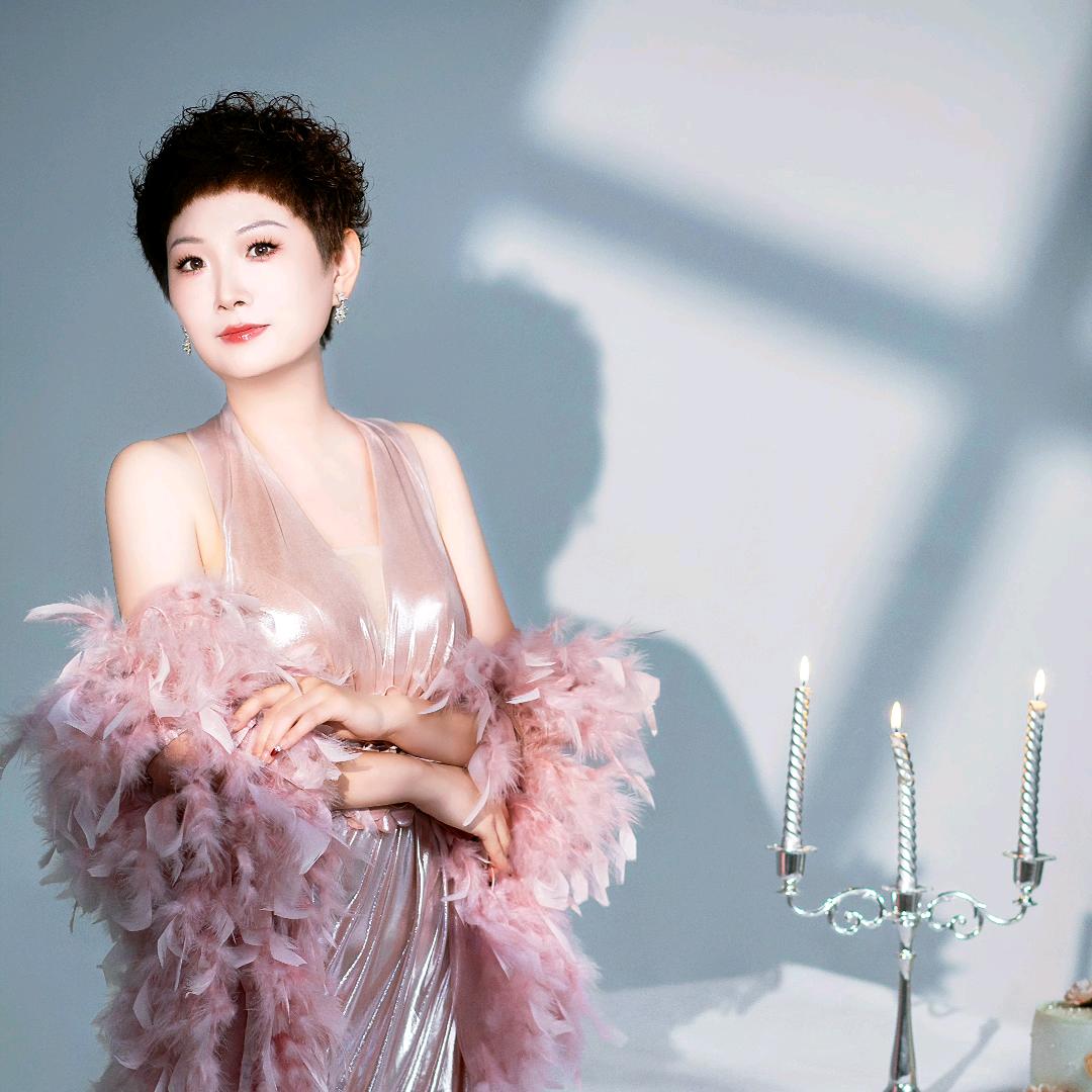 穆玥宁 单亲宝妈