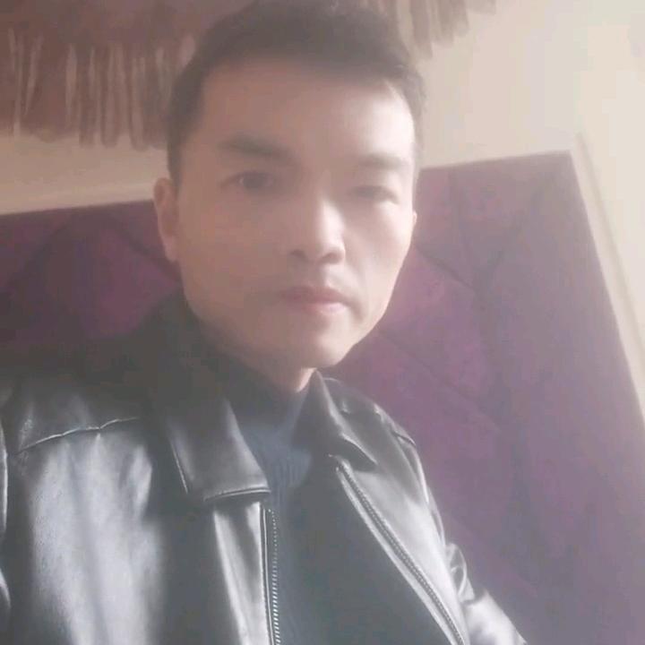 路在脚下