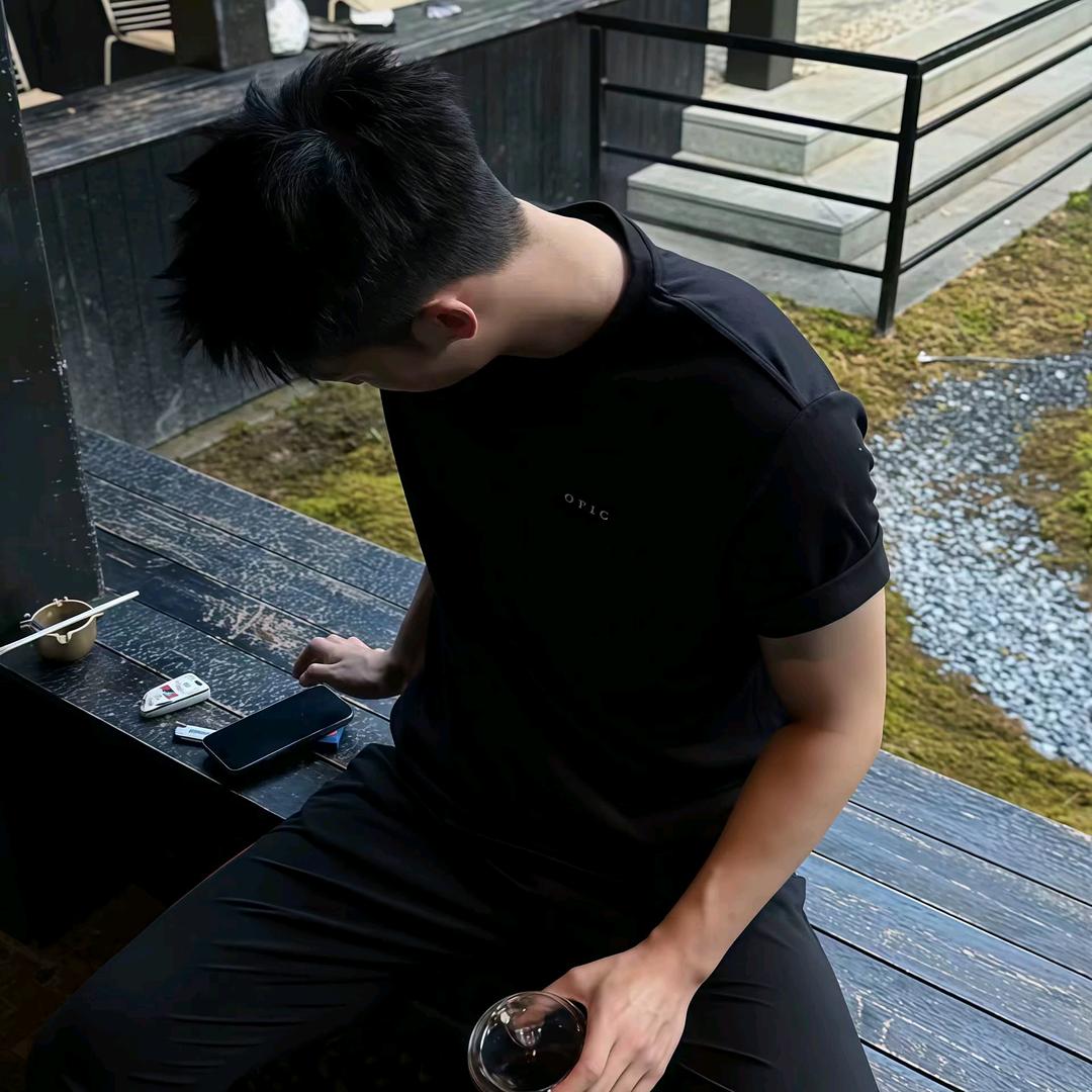 不知名的🐟