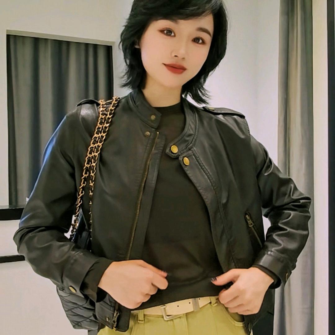 李李女装穿搭