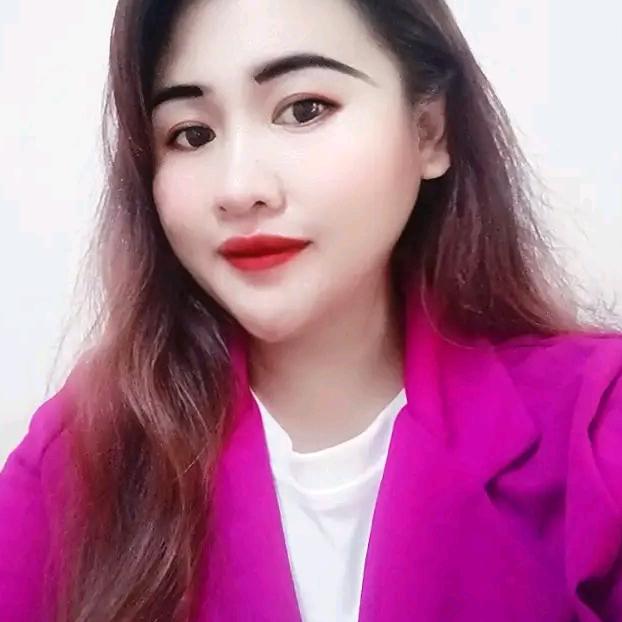 微胖极品女人dj喜欢听DJ音乐