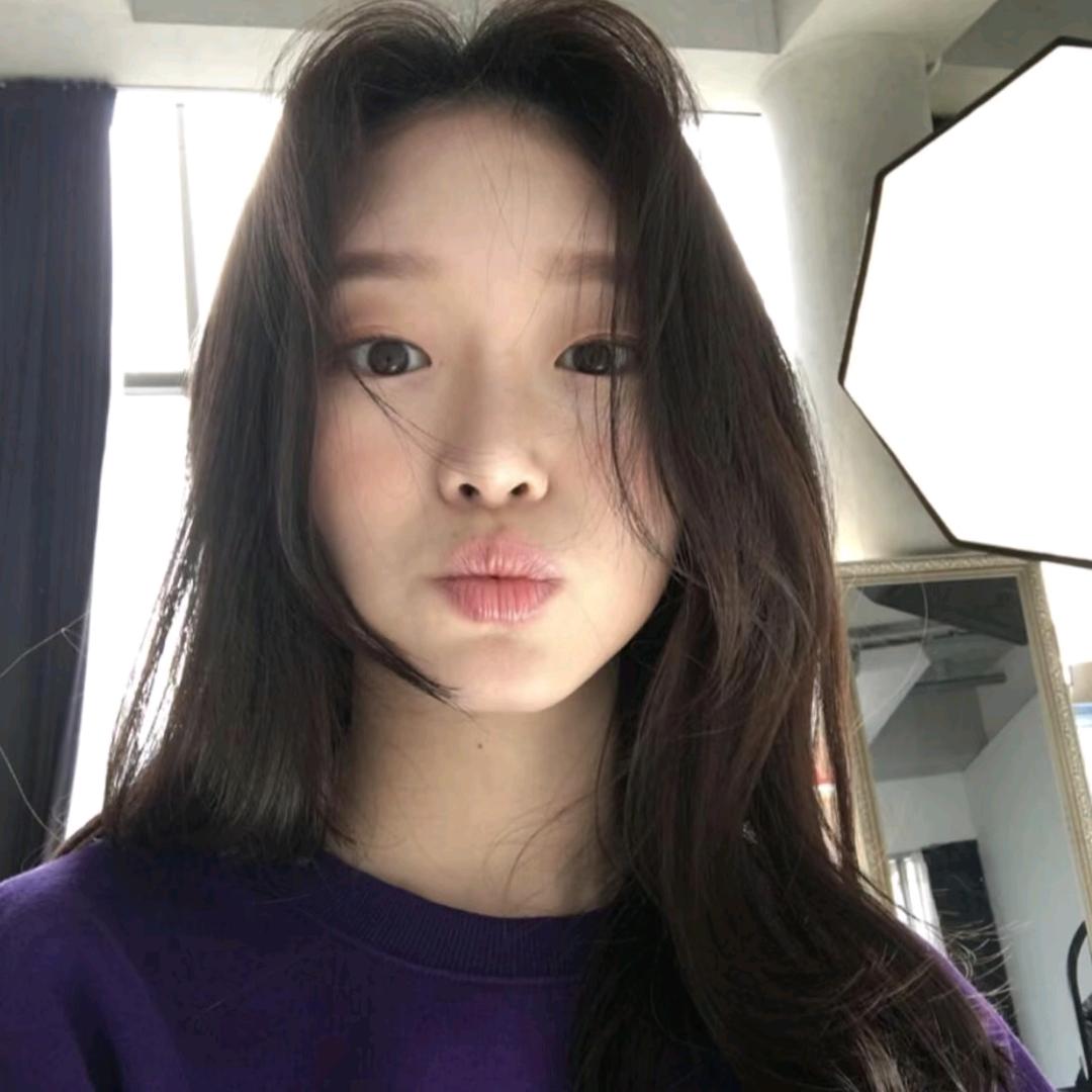 歪歪•̀֊•́