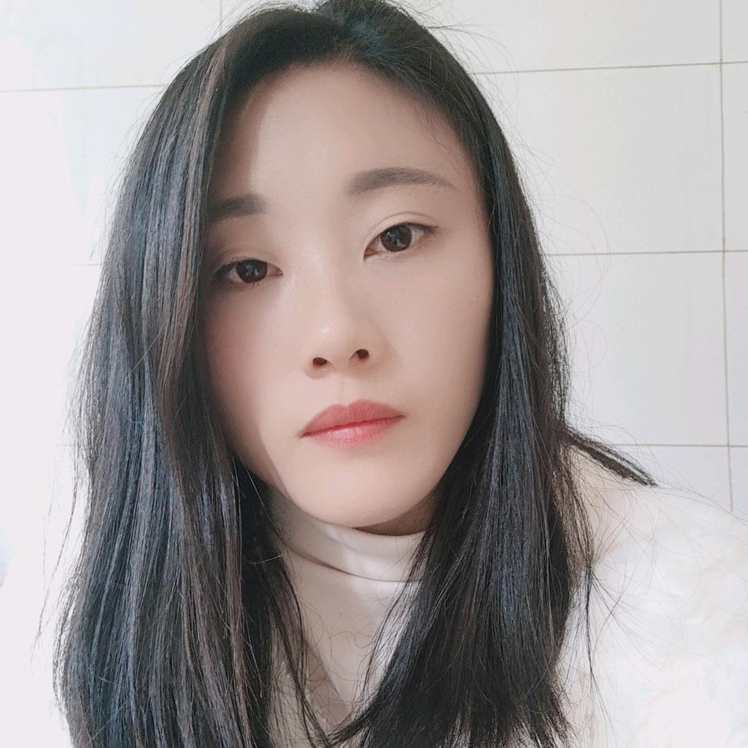 90后酿酒小妹—蒿坝华云酒厂