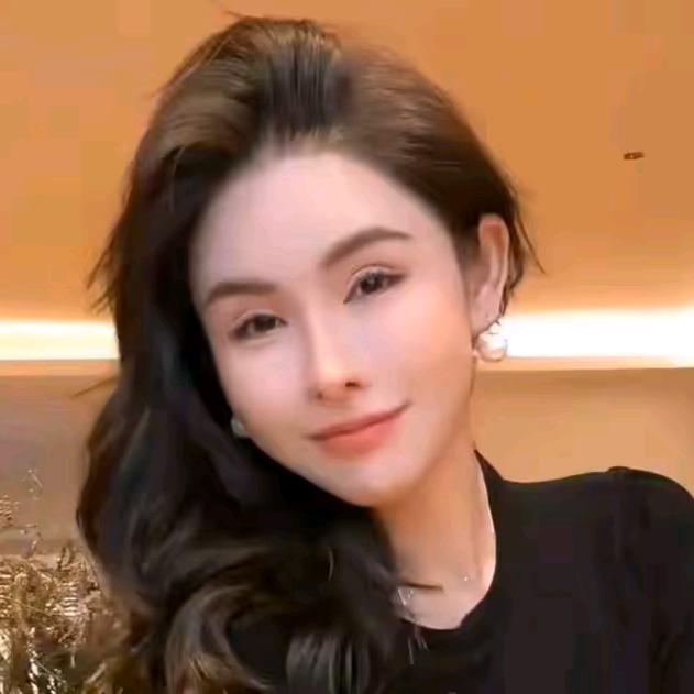 候點點--穿搭优选