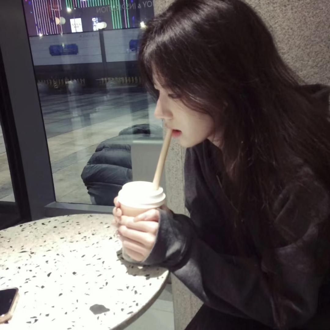 不开心咋了🧊