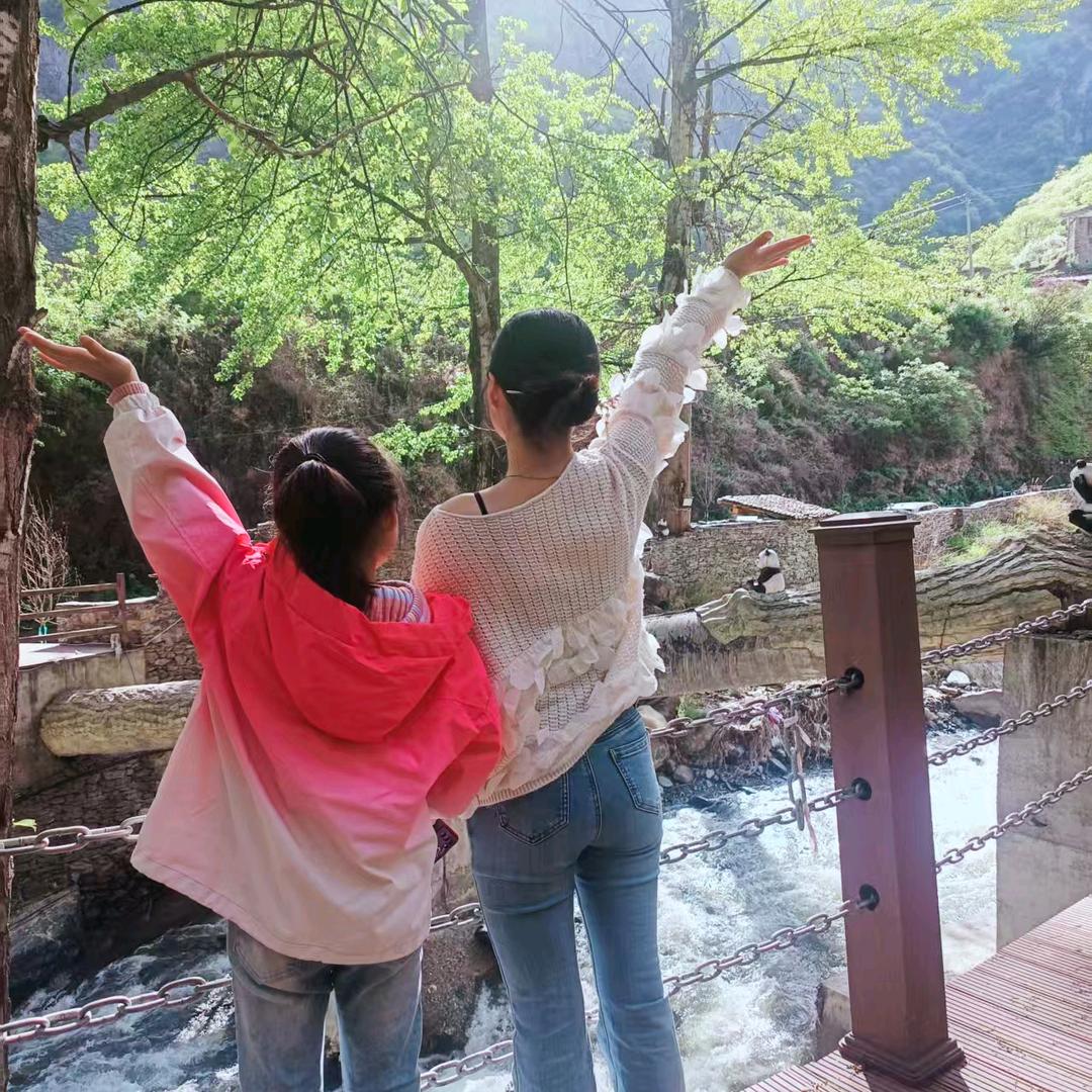 💞ღ᭄兰ঞ᭄༊🍬