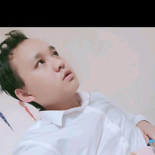 浅笑不语💞࿐: এ