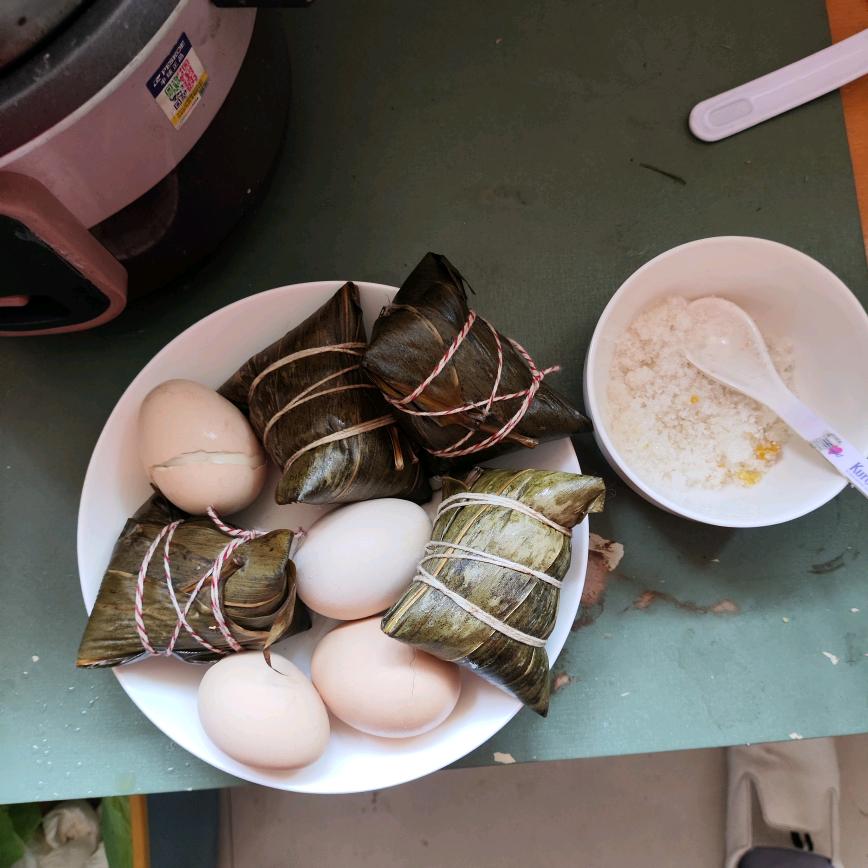 星辰大海小爱