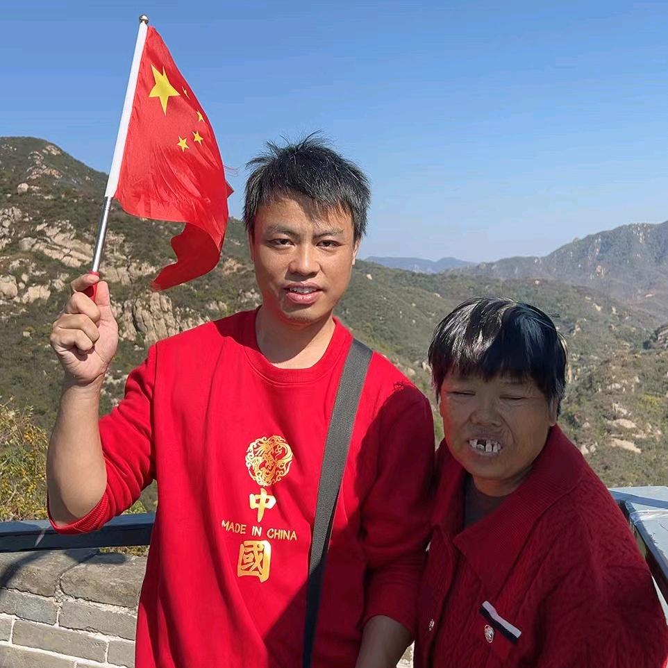 小王娘俩