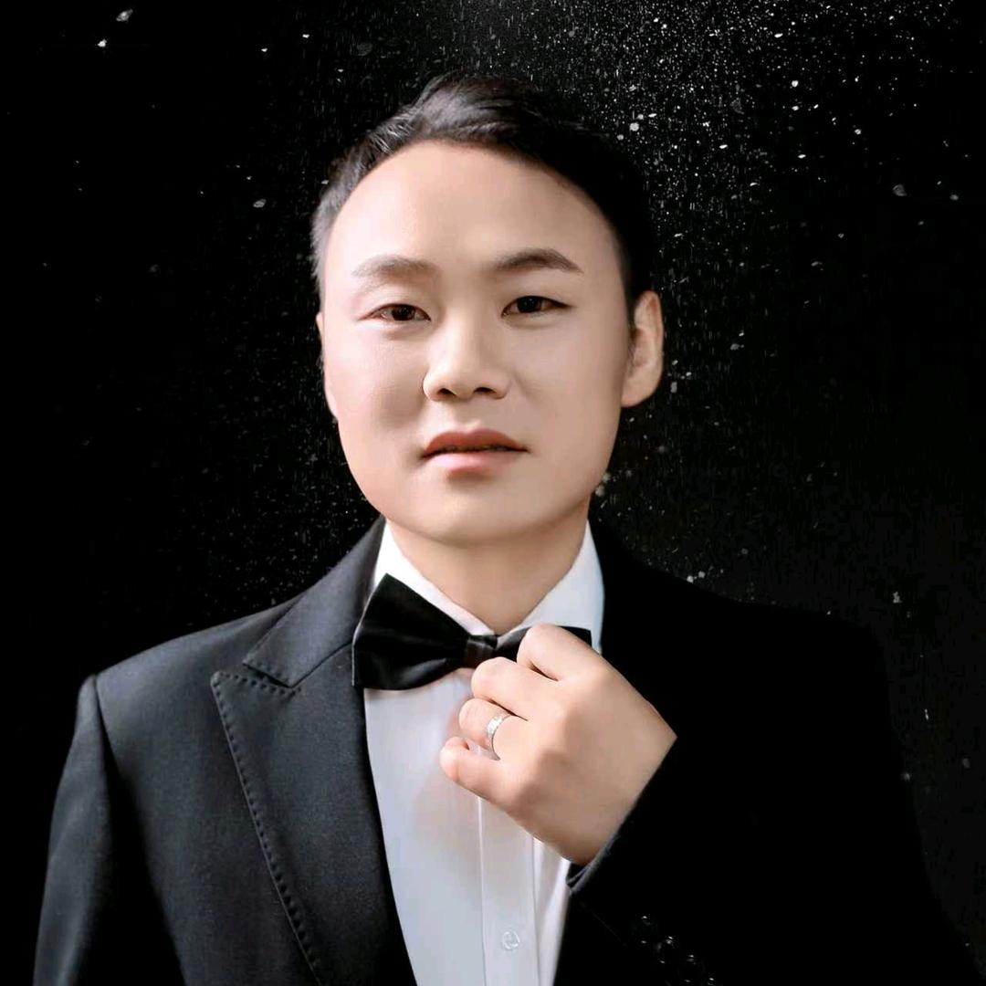 阿迪@