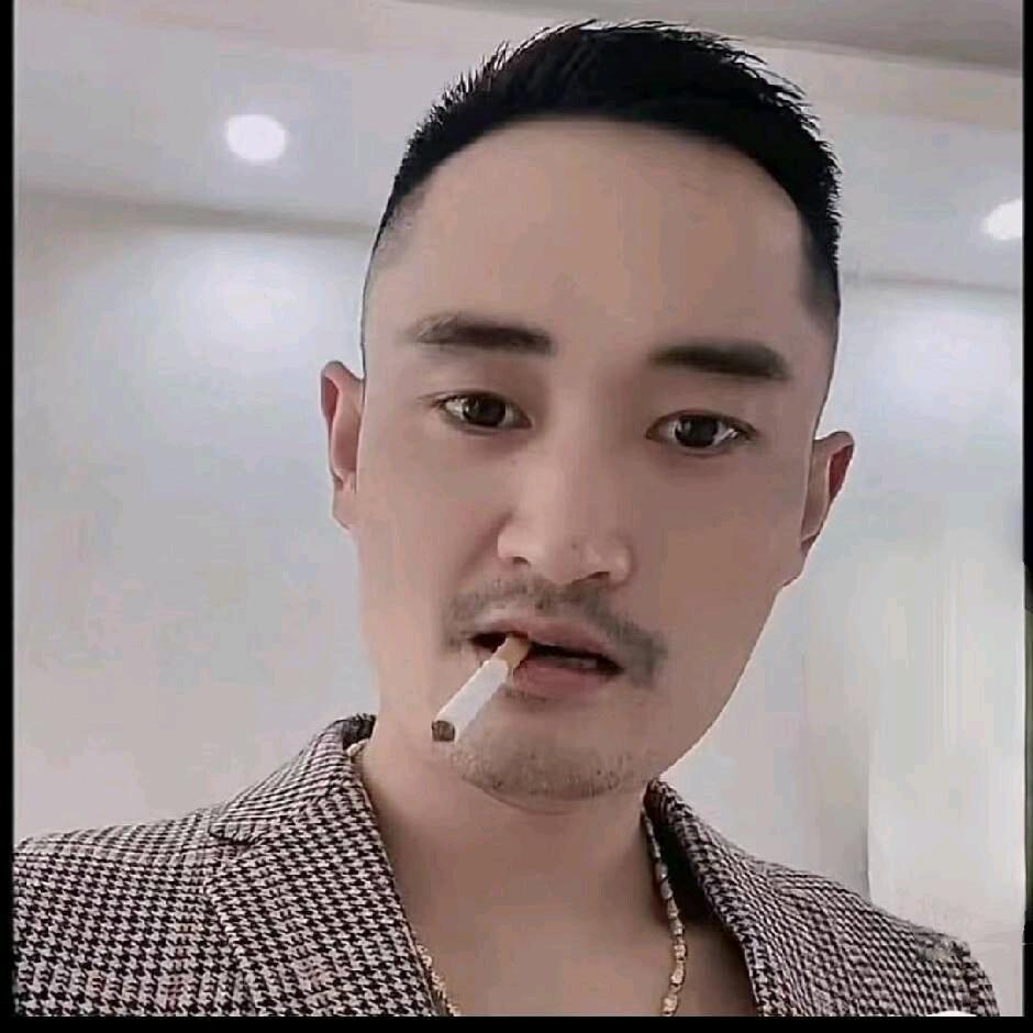 王小刚