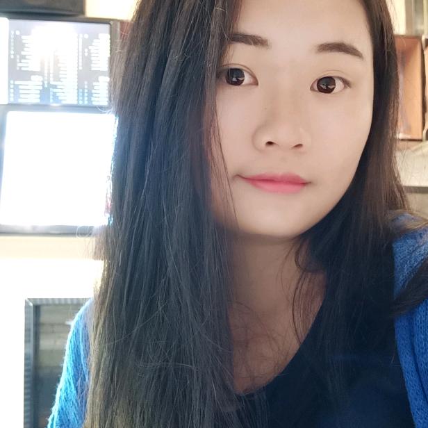 柒月