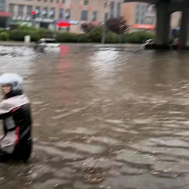 哒哒哒