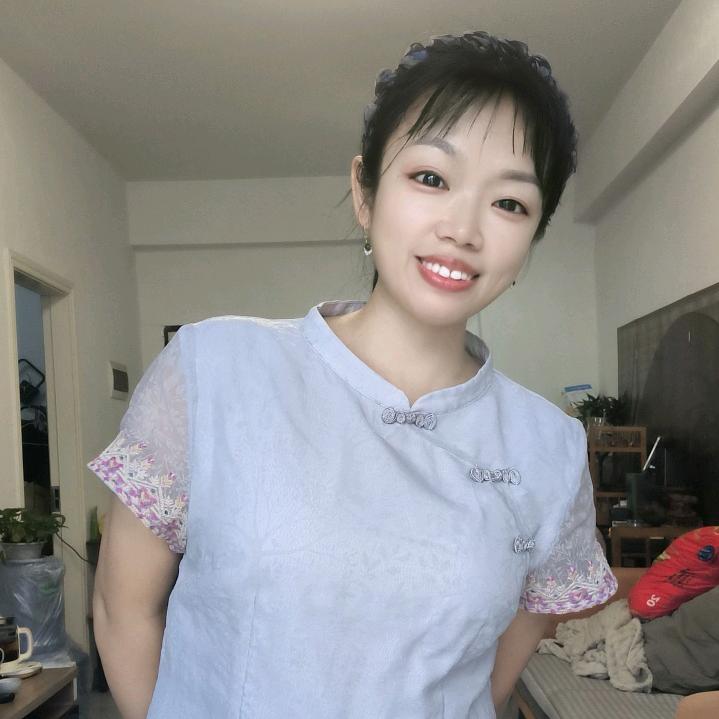 张小小