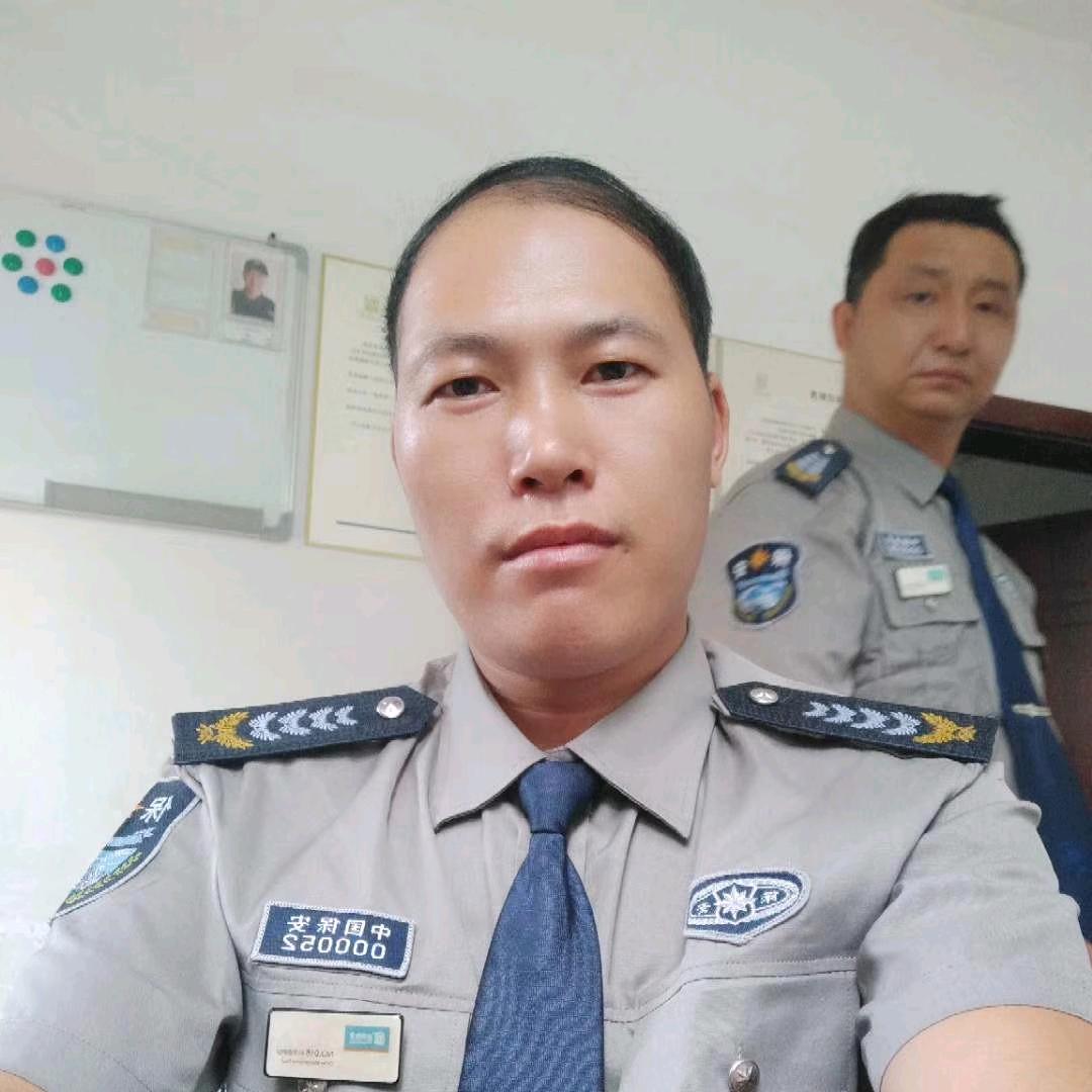 盘州小哥