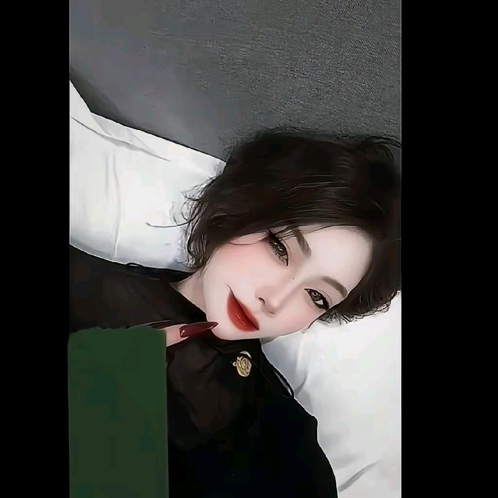 貌美的前妻是‘六月的♊️’