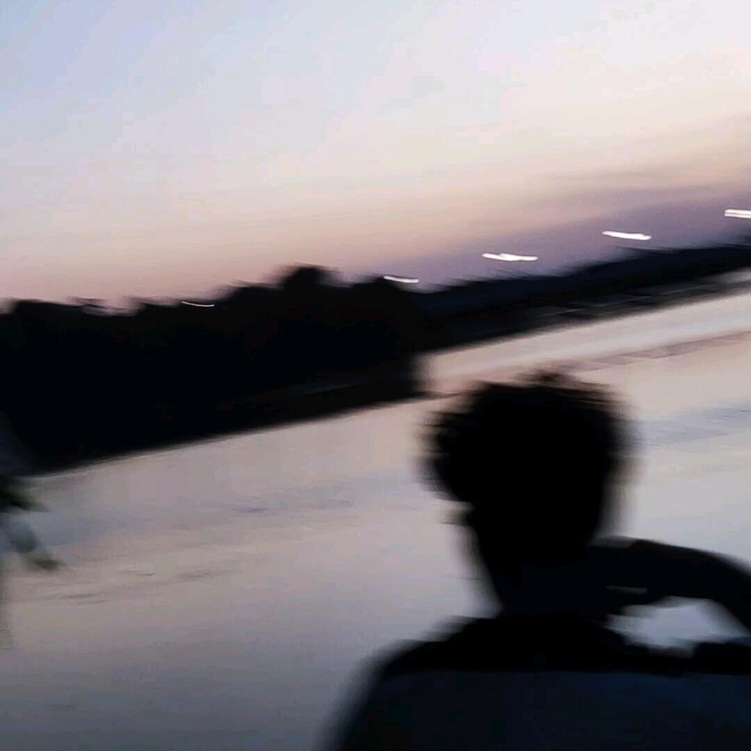麻辣鸭头.