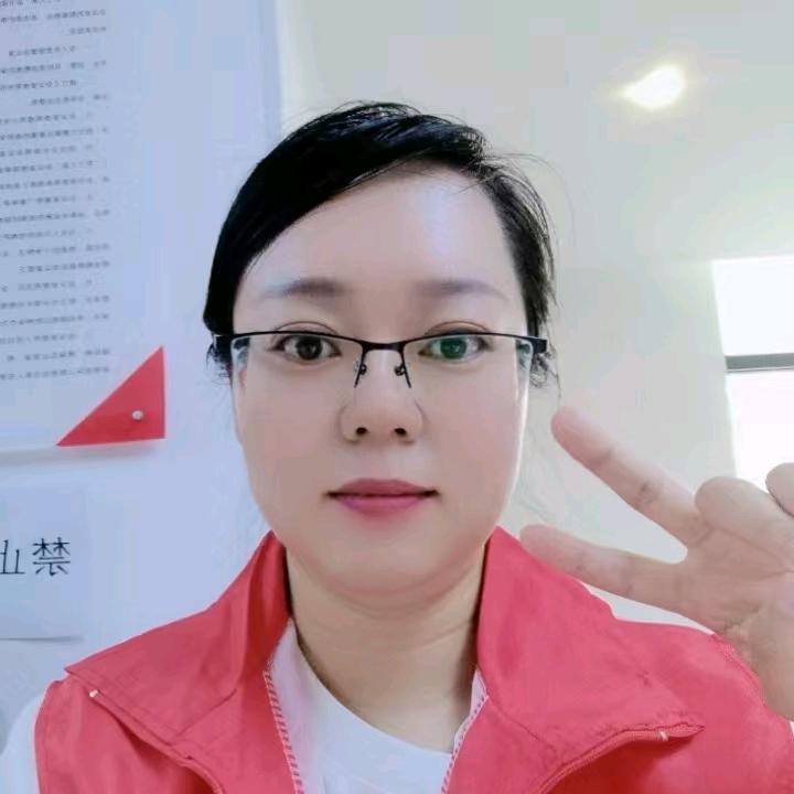 盼望蛋价上涨的美丽老师