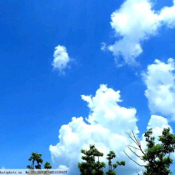 天空😁