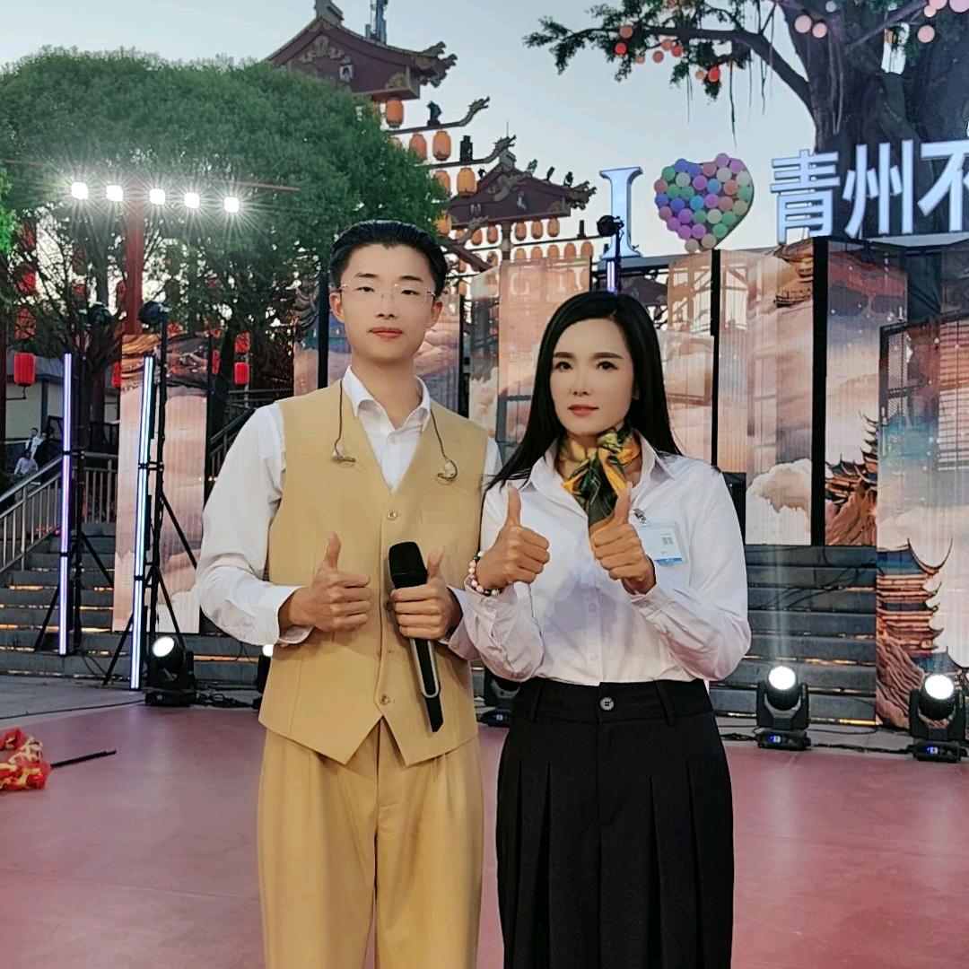 雪婷¹⁵²¹（一五班）中午11：55开播