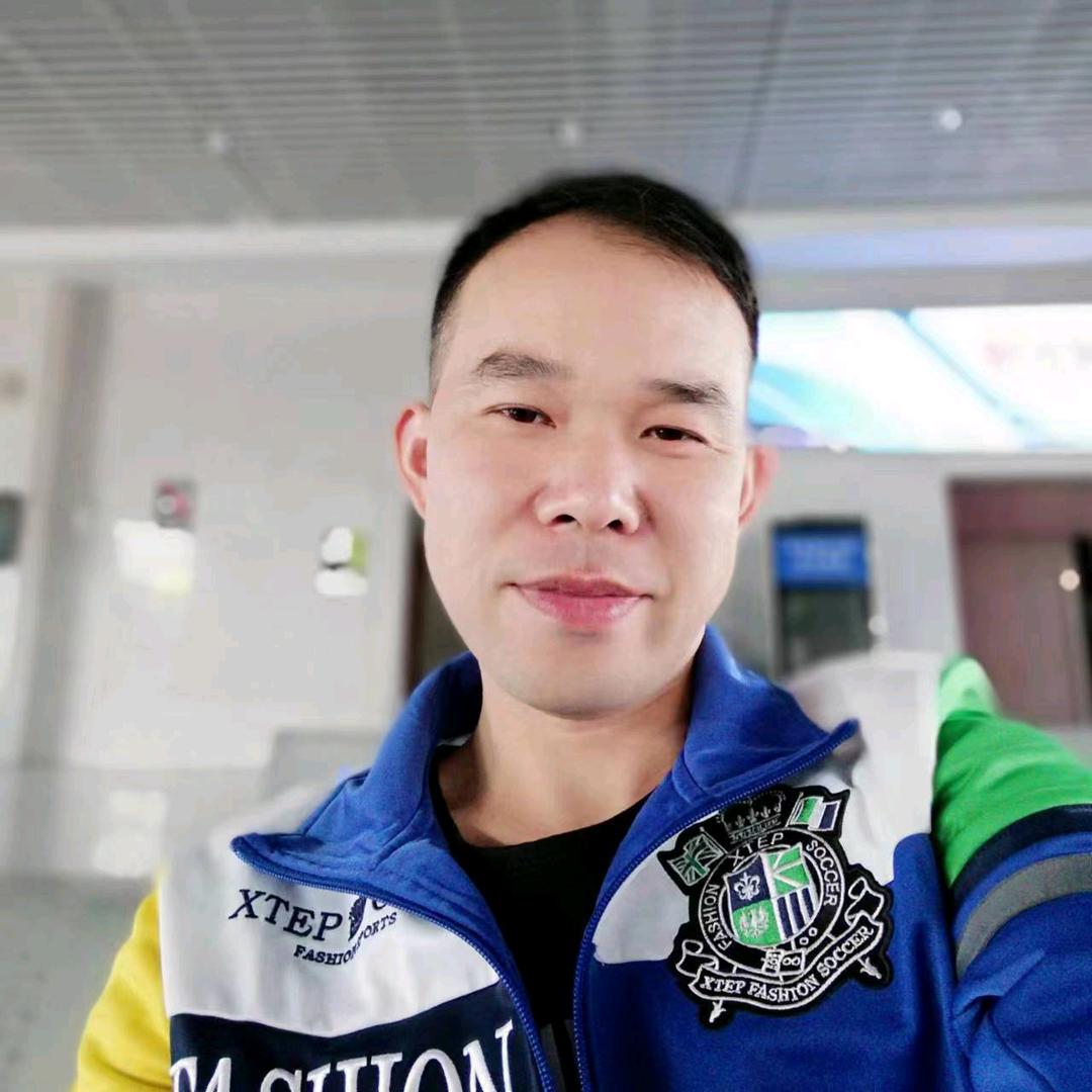小表弟@