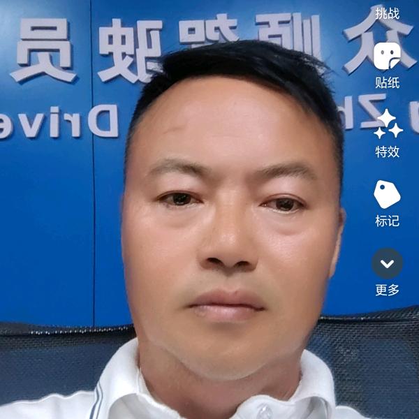 众顺驾校巫教练