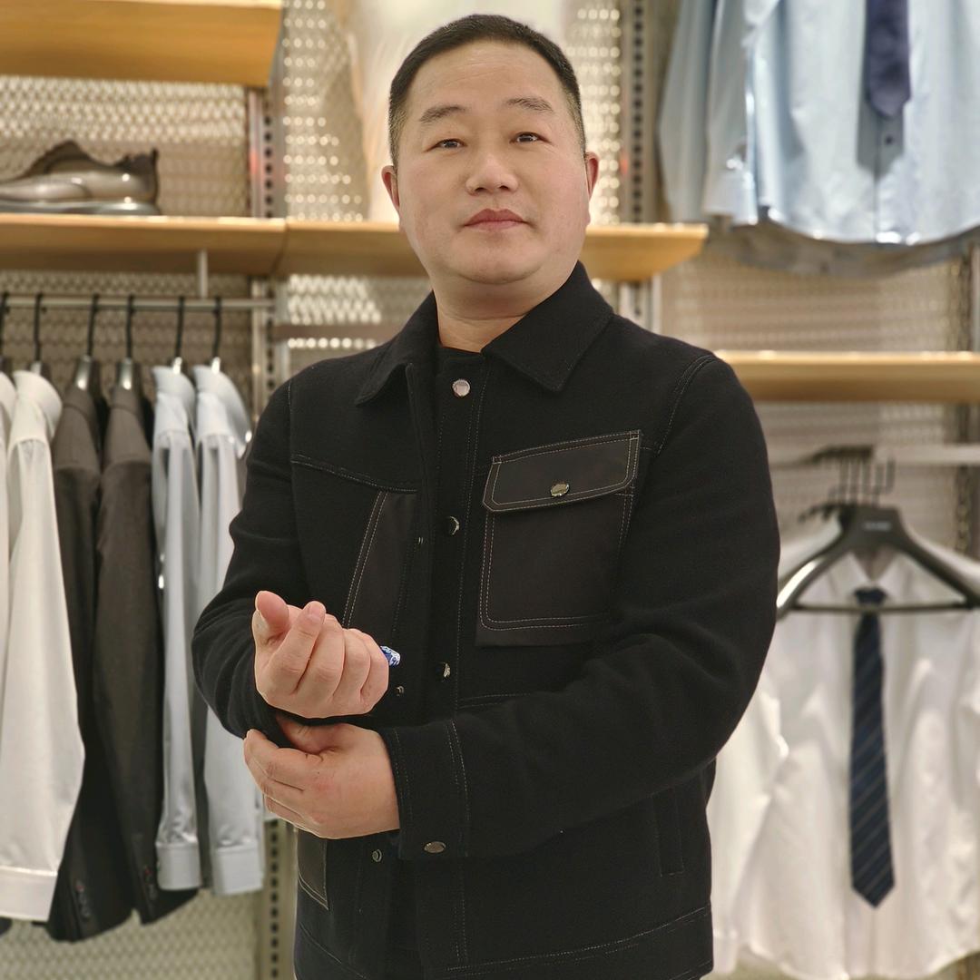 龍行天下