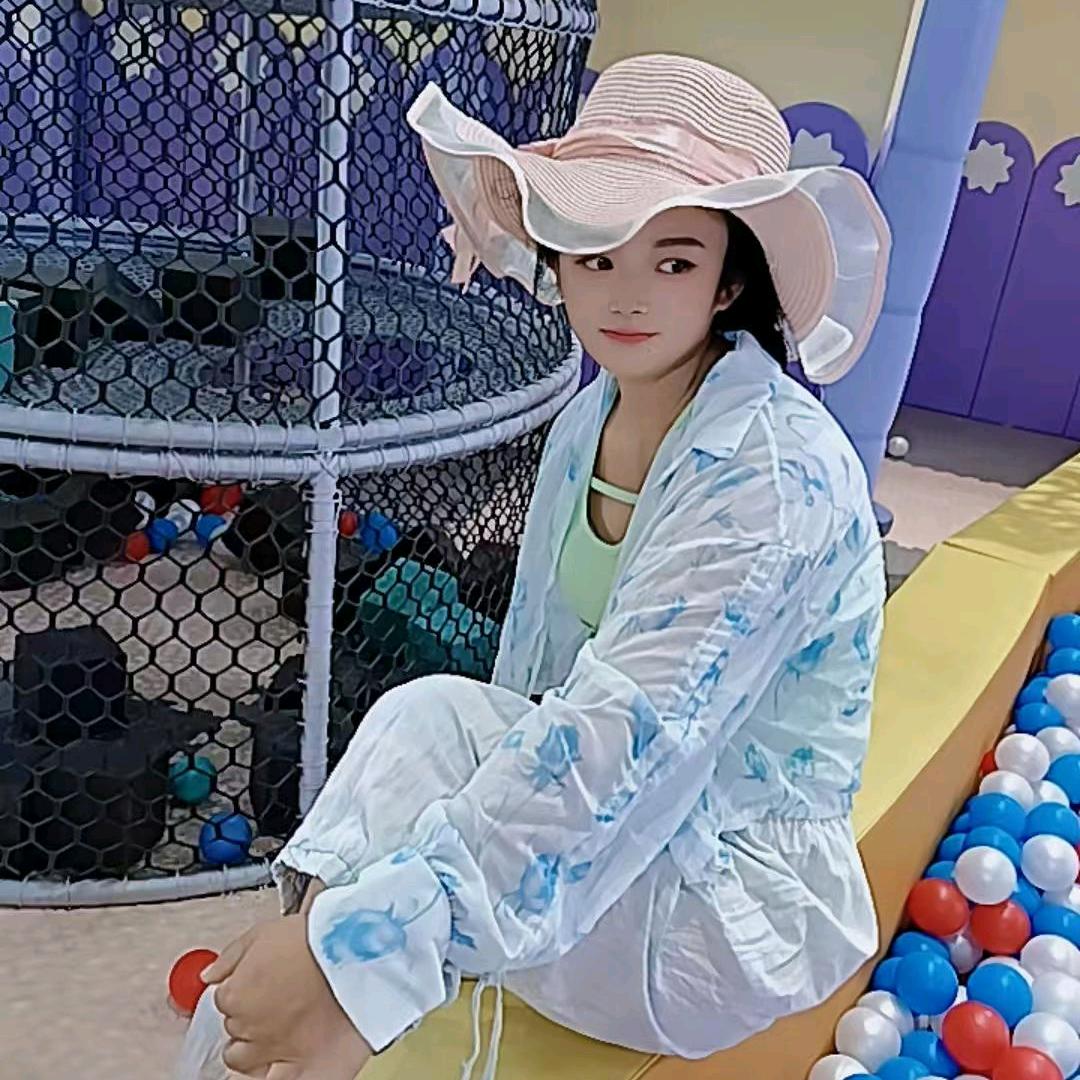 ꧁ℋღ᭄云初🍒᭄💞࿐